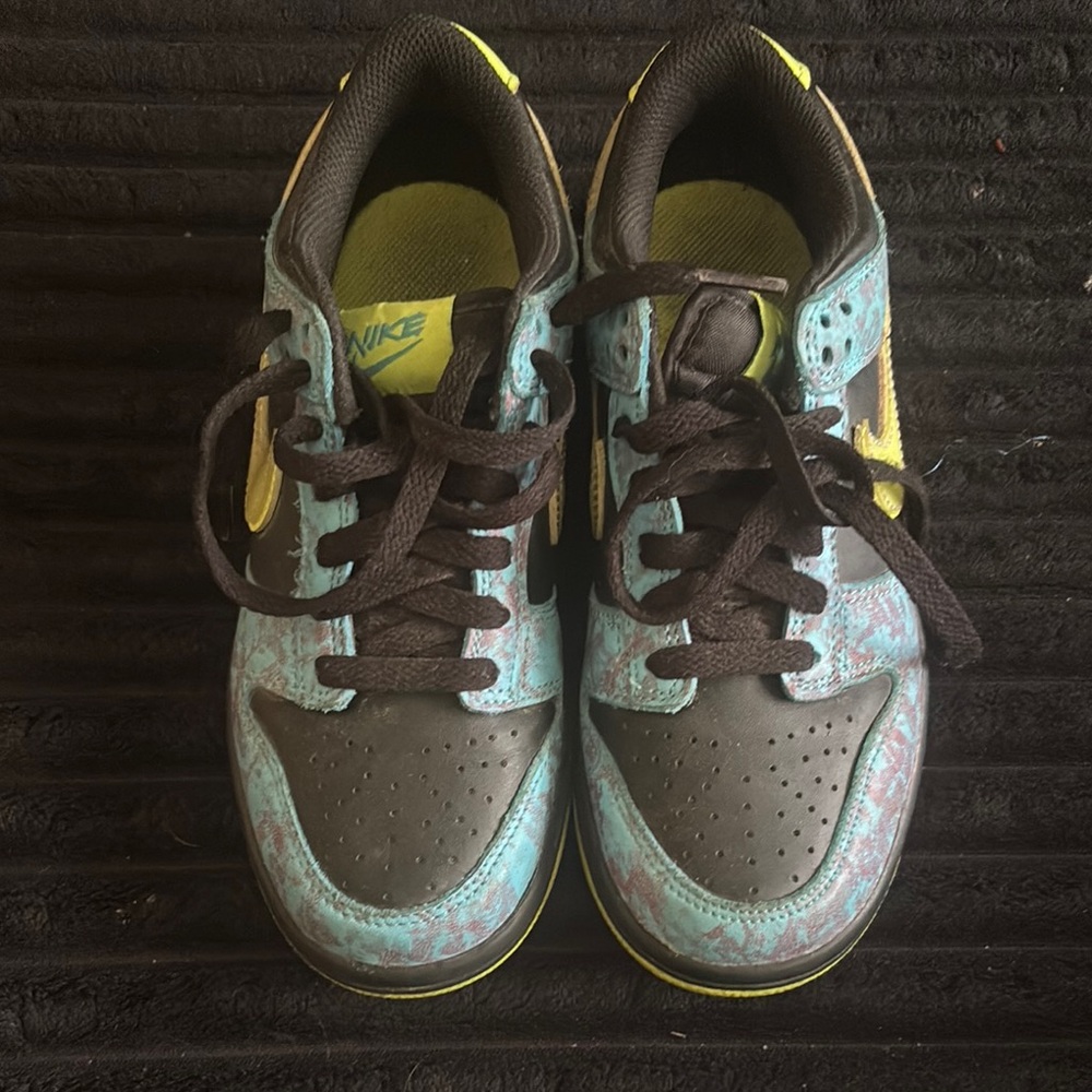 Nike Kids Sneakers - Teal and Neon Yellow
